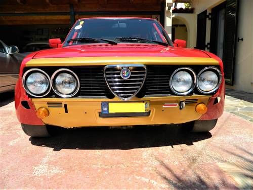 ALFA ROMEO Alfetta Berlina 2.0 Gr2 Autodelta replica   