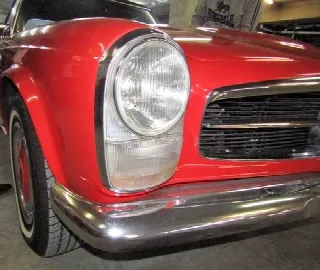 Foto 6 di 6: MERCEDES-BENZ  280 SL 