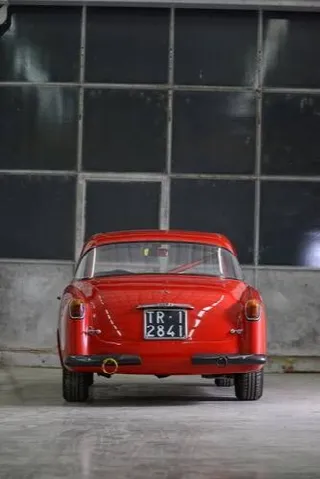 Foto 3 di 6: FIAT coupè Pininfarina