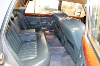 Foto 5 di 6: ROLLS-ROYCE SilverShadowII(1977-1980)  