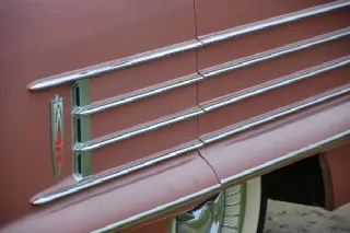 Foto 10 di 12: OLDSMOBILE 98 hardtop sedan 