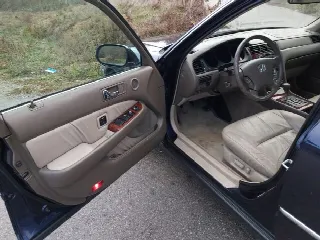 Foto 10 di 24: HONDA Legend KA9 3.5 V6 