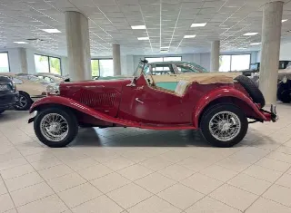 Foto 16 di 30: MG TD  