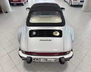 Foto 10 di 30: PORSCHE 911 Speedster 3.2