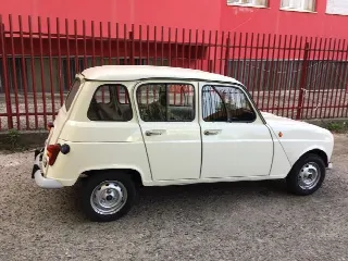 Foto 5 di 8: RENAULT 4 TL 