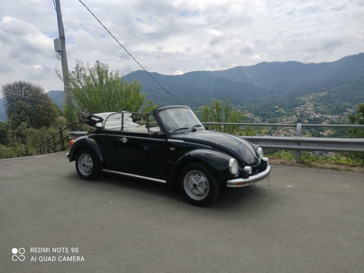 Volkswagen Maggiolino Cabrio    