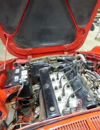 Foto 3 di 6: ALFA ROMEO Spider  