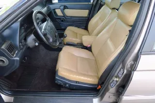 Foto 5 di 6: ALFA ROMEO 164  