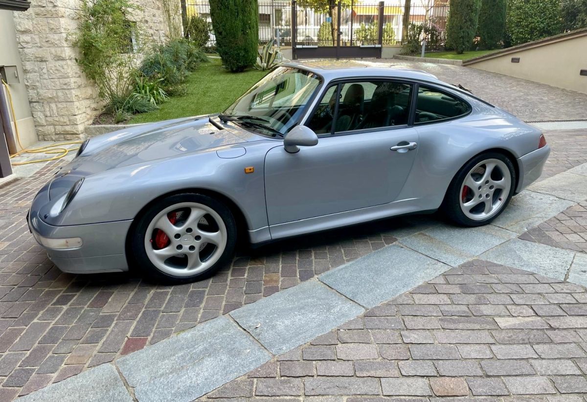 La Porsche 993 4S, l'ultima vera Porsche raffreddata ad aria. Sarà esposta a Milano Autocalssica nello stand OldCar24
