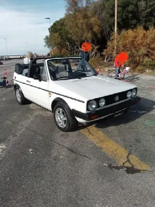 Foto 3 di 6: Volkswagen Golf CABRIOLET 