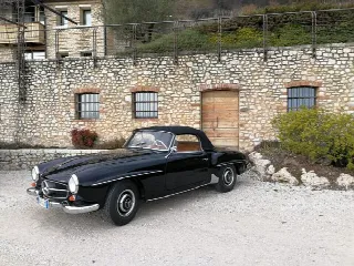 Foto 2 di 7: MERCEDES-BENZ 190 SL roadster 