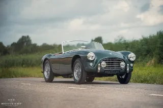 Foto 3 di 19: AC Ace Desirable factory left-hand-drive example with powerful Bristol engine