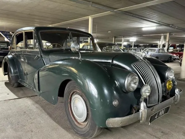 AC Other RHD 2046