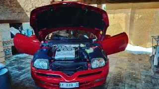 Foto 2 di 9: ALFA ROMEO GTV Twin spark 