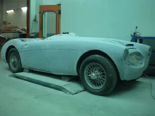 Foto 9 di 12: AUSTIN HEALEY BT7 MK1 