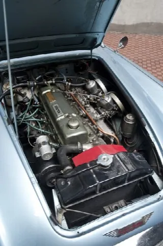 Foto 5 di 12: AUSTIN HEALEY BT7 MK1 