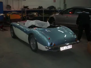 Foto 12 di 12: AUSTIN HEALEY BT7 MK1 