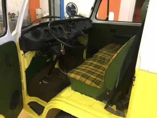 Foto 3 di 9: Volkswagen T2 Westfalia 