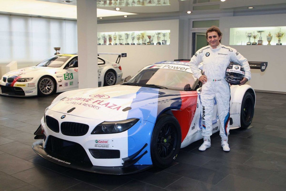 LE TRE VITE DI ALEX ZANARDI, L'ATLETA DELLE SFIDE PIÙ ARDUE