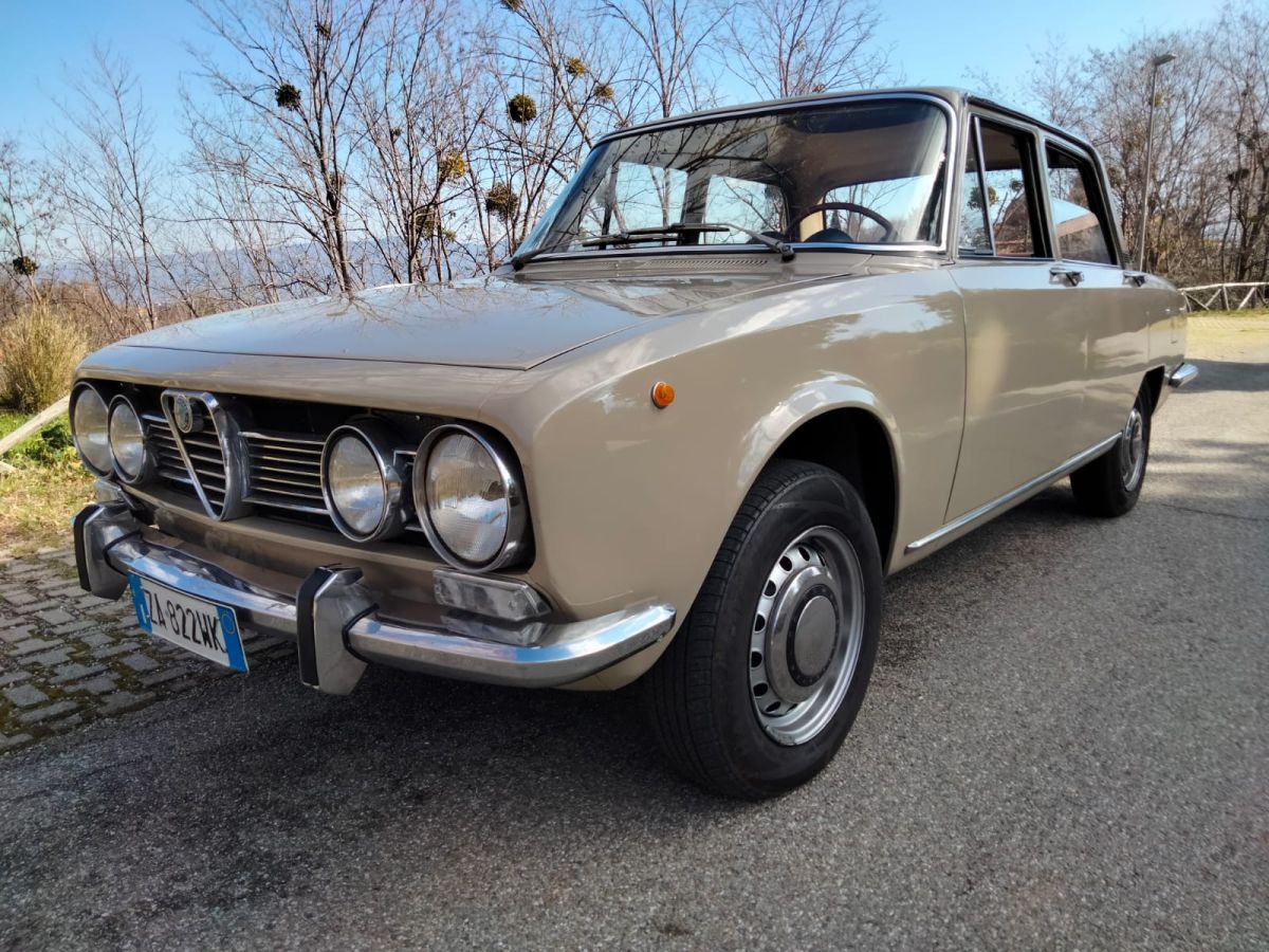 ALFA ROMEO 1750 Berlina 
