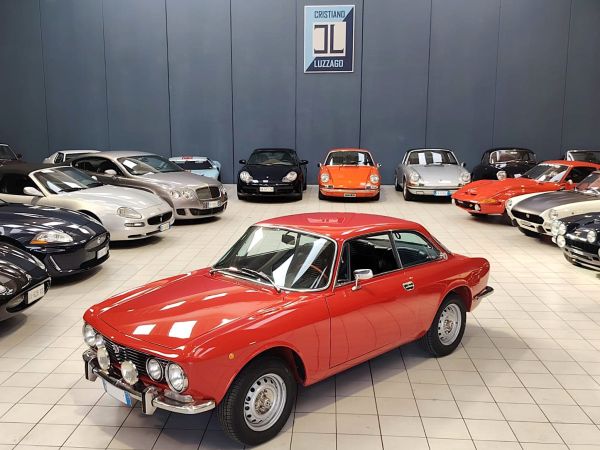 ALFA ROMEO GTV 2000 