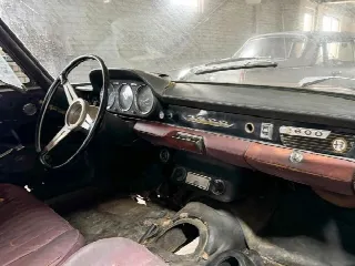 Foto 15 di 18: ALFA ROMEO 2600 Sprint