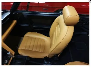 Foto 5 di 5: ALFA ROMEO Spider 2.0 