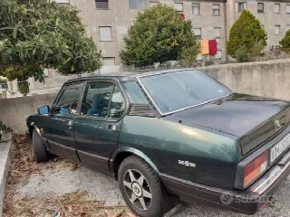 Foto 4 di 4: ALFA ROMEO Alfetta QUADRIFOGLIO ORO  