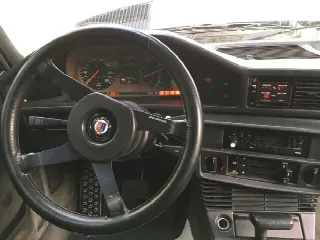 Foto 4 di 6: ALPINA B10  