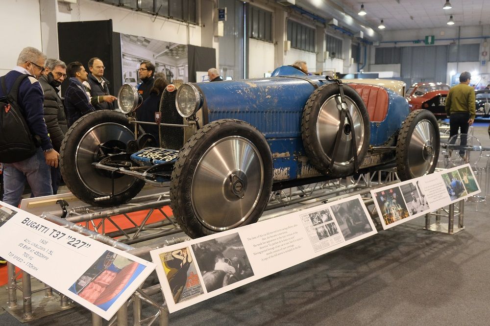AUTO E MOTO D'EPOCA: 5 RAGIONI PER VISITARE IL SALONE CLASSIC ITALIANO