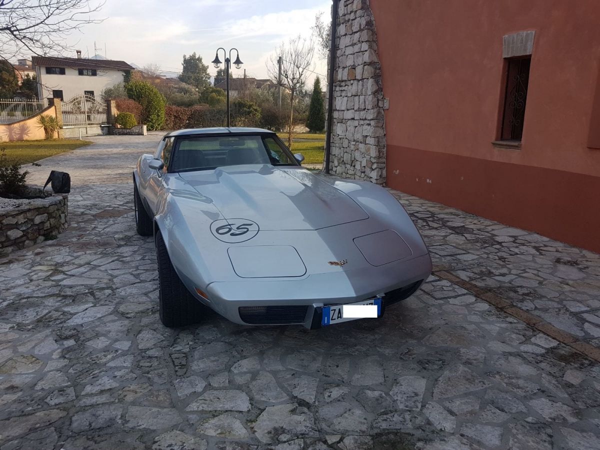CHEVROLET Corvette C3 