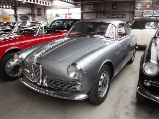 Foto 1 di 28: ALFA ROMEO Giulietta Sprint Veloce