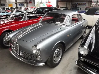 Foto 28 di 28: ALFA ROMEO Giulietta Sprint Veloce
