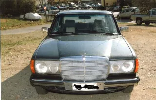 Foto 19 di 21: MERCEDES-BENZ S-Class(1979-1991) 240 d