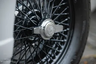 Foto 20 di 30: ASTON MARTIN DB2/4 (1953-1959) MKI 3 Litre Original Left Hand Drive, subscribed for the 1954 Mille Miglia  