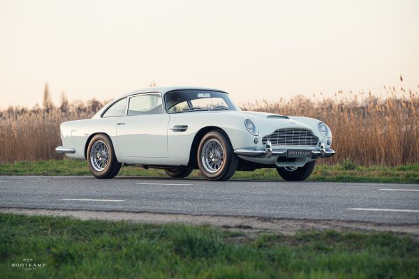 ASTON MARTIN DB4 One of just 60 Factory-Original Vantage specification examples, one of 20 factory LHD DB5 Vantages 