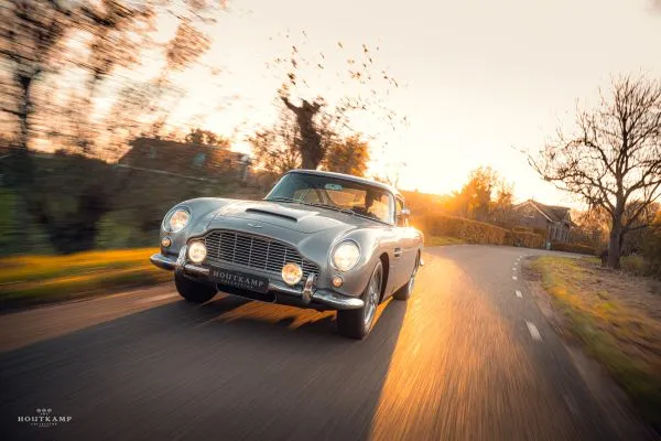 ASTON MARTIN DB5  Finished in the legendary Silver Birch colour