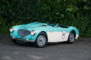 Foto 2 di 14: AUSTIN HEALEY 100M Very rare genuine factory built 100 M Le Mans. Complete with 100M Le Mans Registry certificate. Mille Miglia Eligible 