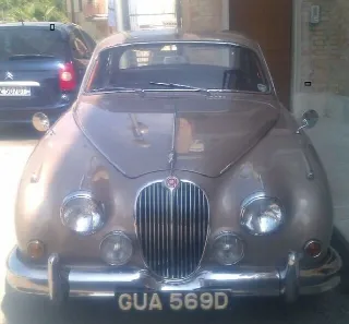 Foto 1 di 4: JAGUAR MKII 3.4 