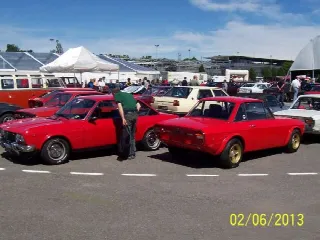 Foto 1 di 10: FIAT 124 SPORT COUPE'
