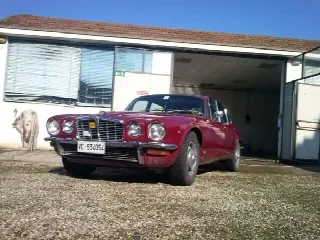 Foto 1 di 1: JAGUAR XJ6(1968-1987) xj6