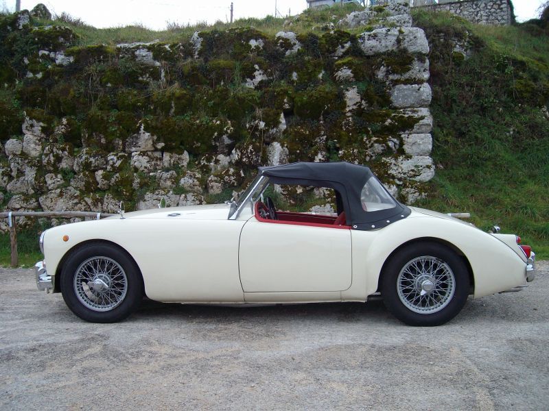 MG A MGA Roadster 1600