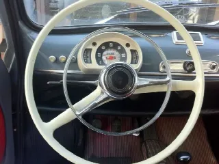 Foto 2 di 4: FIAT 600 Fanalone