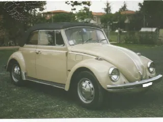 Foto 1 di 7: Volkswagen Kaefer KARMANN CABRIO 1285CC 