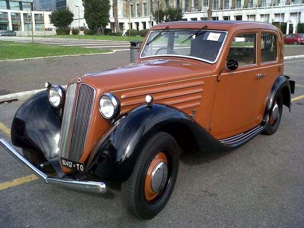 LANCIA Augusta berlina fuoriserie Farina   
