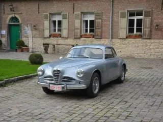 Foto 2 di 6: ALFA ROMEO 1900 Touring coupé - 1953