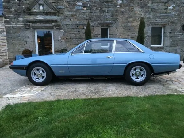 FERRARI 365 GT4 2+2