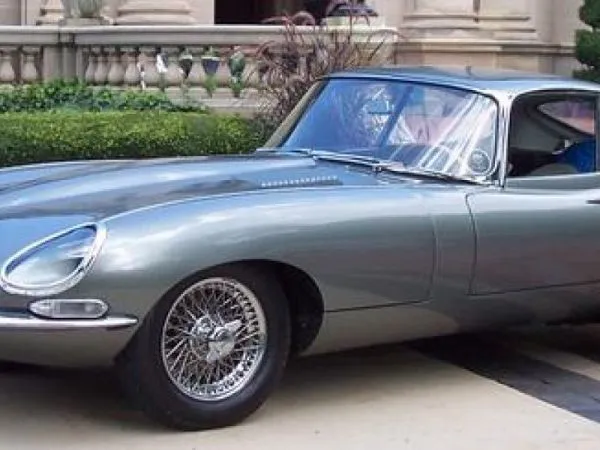 JAGUAR E-Type SI (1961-1968) 3.8 Coupé Flat Floor