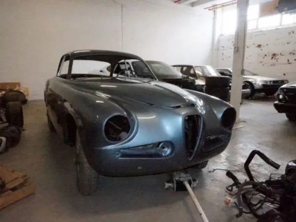 ALFA ROMEO 1900 CSS Touring bodied, five window coupe. Very good project.
