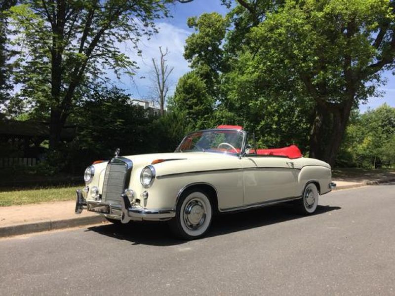 MERCEDES-BENZ 220(1951-1955)  SE CABRIOLET